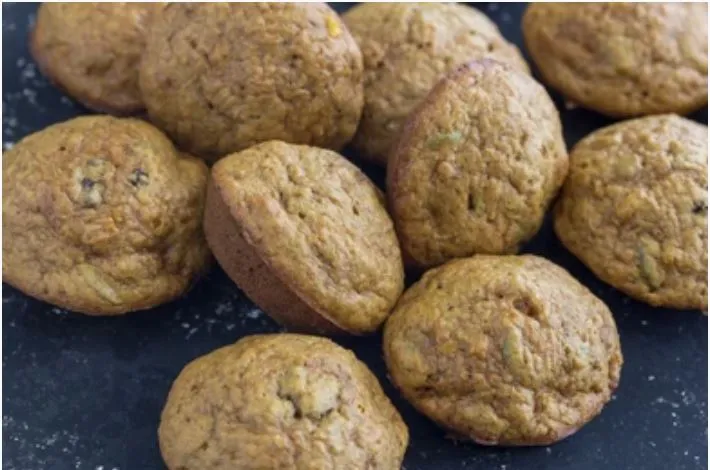 {Date-Sweetened} Mini Carrot Muffins for Baby (with yogurt “frosting”)