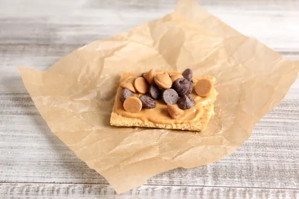 IMG 0885 600x400 1 Wordless Recipe: Chocolate Peanut Butter Cup S’mores