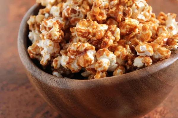 Salted Peanut Butter Caramel Corn

