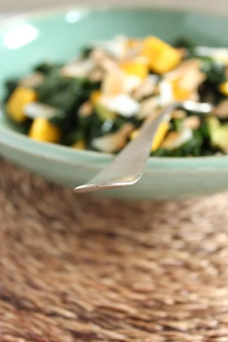Massaged Kale Salad with Mango & Avocado

