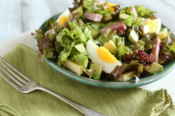 Monday Musings + Chef Salad
