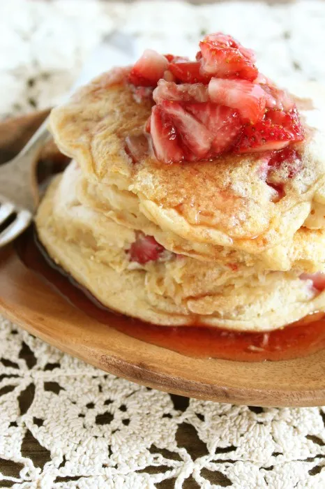 Strawberry Almond Pancakes for One