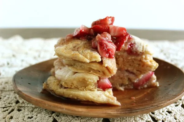 Strawberry Almond Pancakes for One