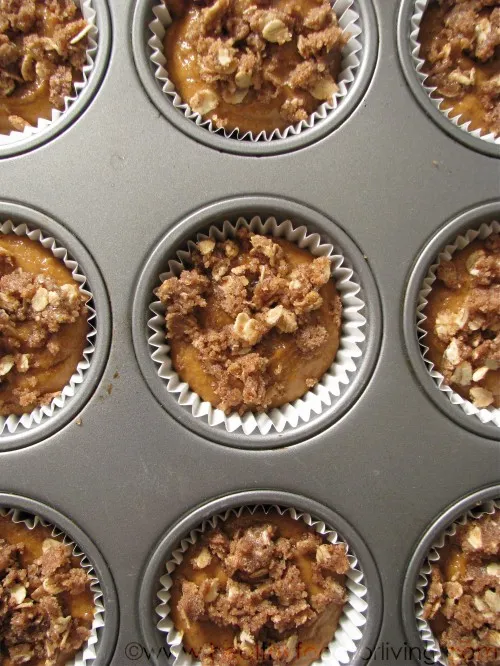 Pumpkin Spice Latte Streusel Muffins


