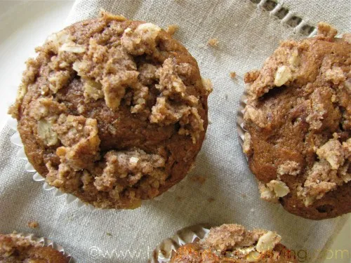 Pumpkin Spice Latte Streusel Muffins

