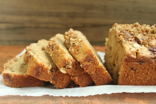 Maple Pecan Streusel Bread