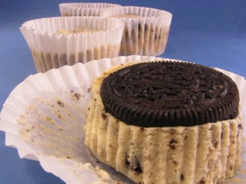 Individual Cookies & Cream Cheesecakes