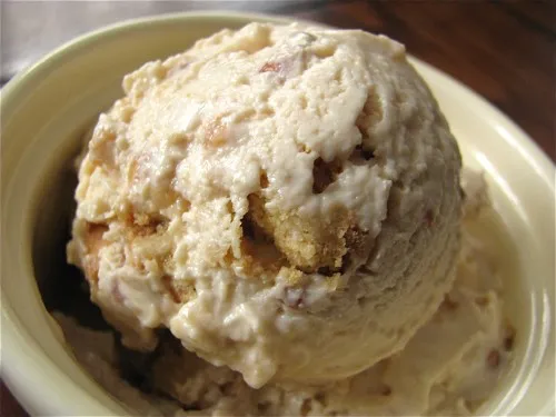 Peanut Butter Cookie Frozen Yogurt