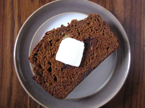 Pumpkin Banana Gingerbread with Chocolate Chips

