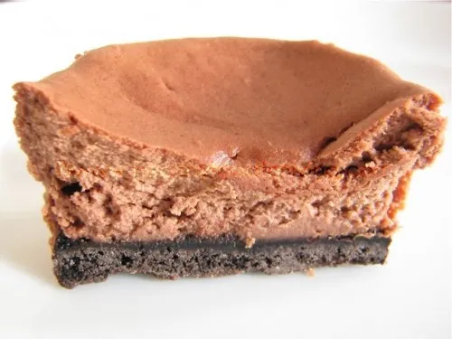 Individual Mint Chocolate Cheesecakes
