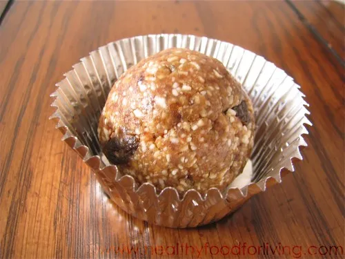 Oatmeal Raisin Cookie Dough “Truffles”