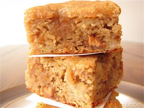 Peanut Butter & Honey Banana Blondies