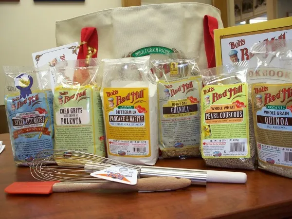 Giveaway 600x450 1 Dark Chocolate Chunk Frozen Yogurt Recipe