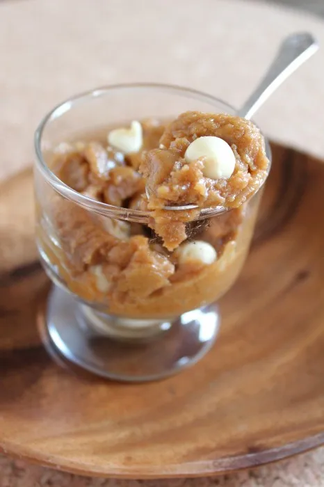 IMG 1778 466x700 1 White Chocolate Chip Speculoos Cookie Dough