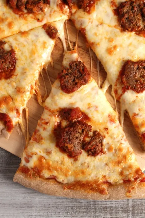IMG 2901 466x700 1 Meatball Pizza