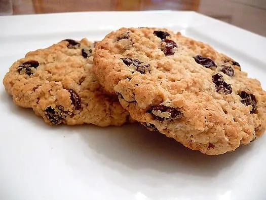 Chewy Oatmeal Raisin Cookies Monday Musings + Super Healthy Oatmeal Raisin Cookies