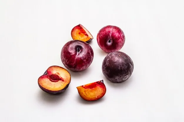 dark purple plums