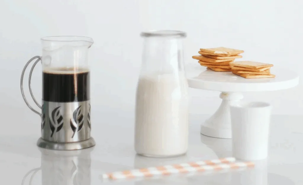 Image 12 1024x626 Black Coffee vs Milk Coffee: Which Is Healthier? Myths and Facts Explained