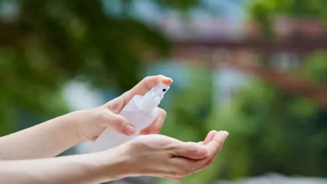 How to Make Hand Sanitizer at Home (Spray, Gel, Kids-Safe & Slime) – Complete DIY Guide