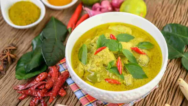 Is Thai Green Curry Healthy? Nutrition, Benefits, and Healthier Alternatives