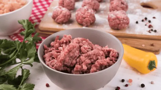Is Beef Mince Healthy? Exploring the Health Benefits and Risks