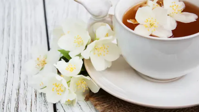 Does Jasmine Tea Have Caffeine? A Detailed Guide