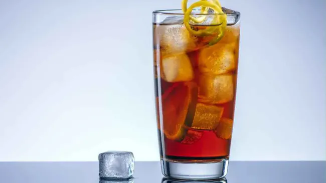 Does Coke Zero Have Caffeine? Full Guide to Caffeine, Sugar & Health Impacts