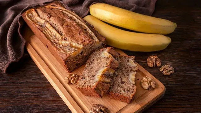 Is Banana Bread Healthy? 5 Health Benefits and 3 Reasons to Avoid