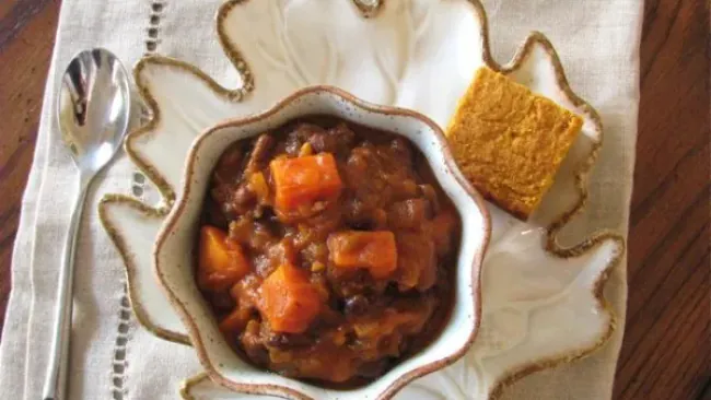 Monday Musings + Pumpkin, Sweet Potato, & Black Bean Chili (revisited)