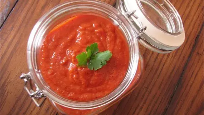 Marinara Sauce (a basic recipe + tips for variations)