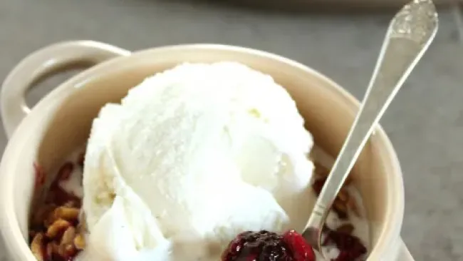 Any Season Berry Crisp