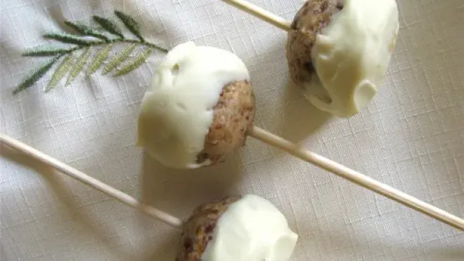 White Chocolate Cake Batter Truffle Pops