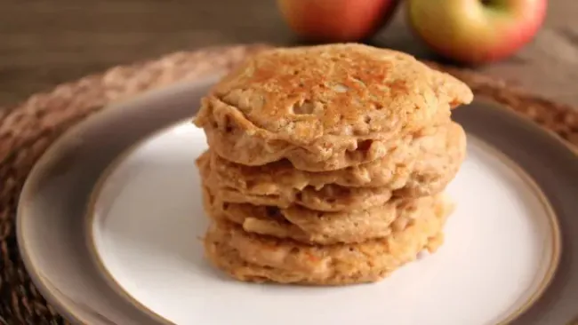 Apple Cinnamon Pancakes for One