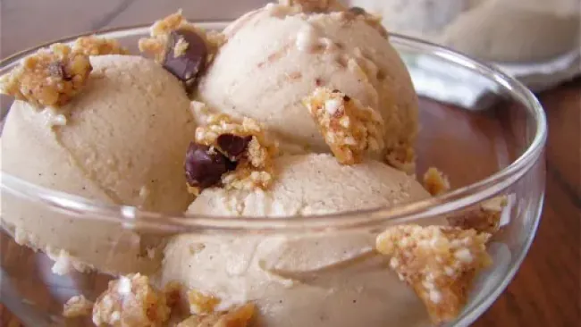 Chocolate Chip Cookie Dough Ice Cream [Vegan]