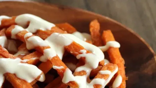 Gouda Sauce for Sweet Potato Cheese Fries