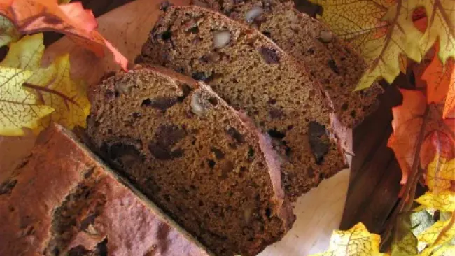 Autumn Date and Walnut Bread