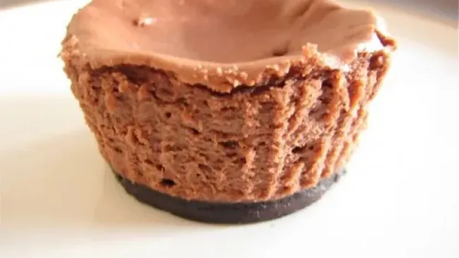 Individual Mint Chocolate Cheesecakes