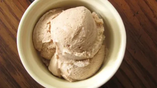 Autumn Spiced Ice Cream