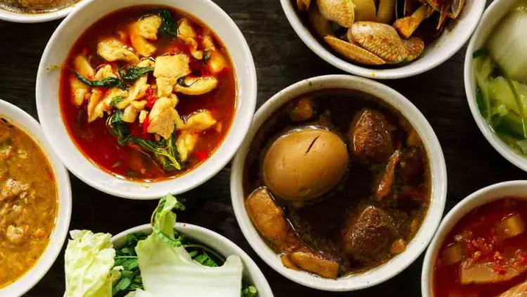 Is Thai Food Healthy? Guide to Benefits, Risks, Weight Loss, and Best Choices