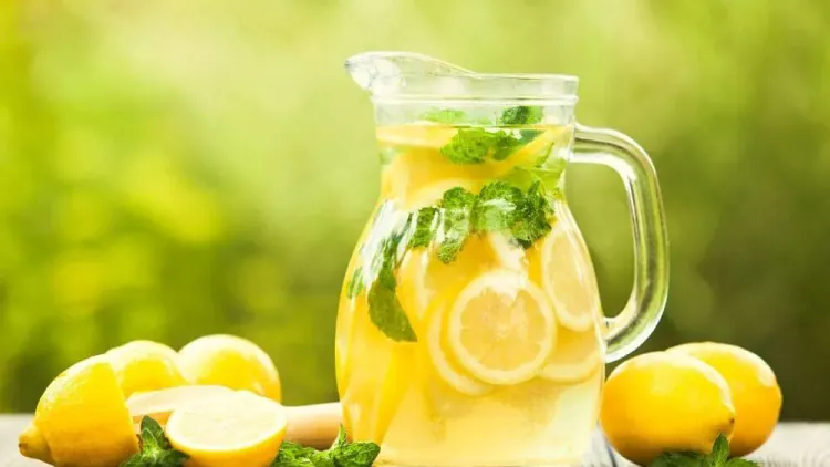 Does Lemonade Have Caffeine? A Comprehensive Guide 