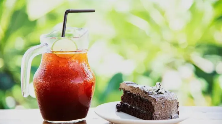 Does Sweet Tea Have Caffeine?