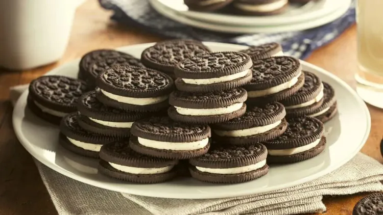 Are Oreos Healthy? Benefits, Weight Loss and Nutrition