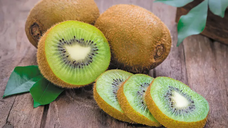 Are Kiwis Acidic? Is Kiwi Good For Acid Reflux?