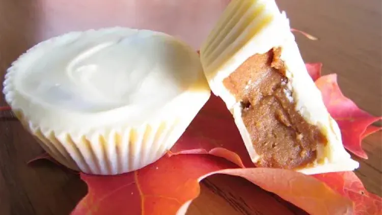 Pumpkin Pie White Chocolate Cups