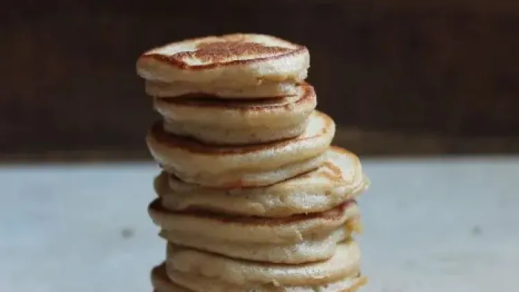 Blend & Pour Silver Dollar Banana Pancakes for Baby/Toddler