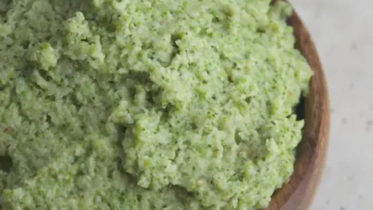 Broccoli-Walnut Pesto