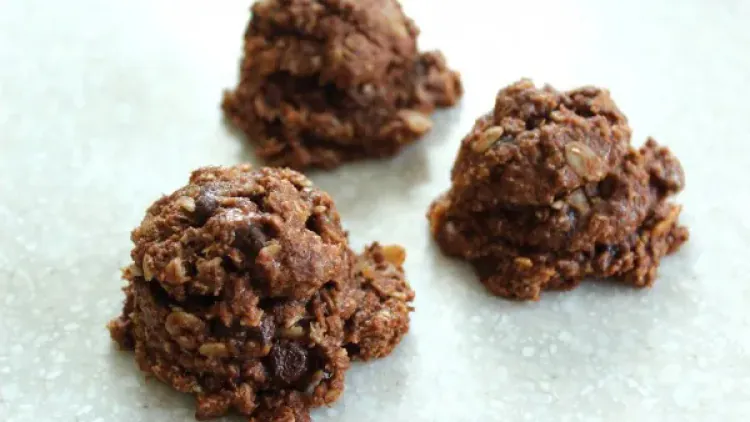 Double Chocolate Macaroons