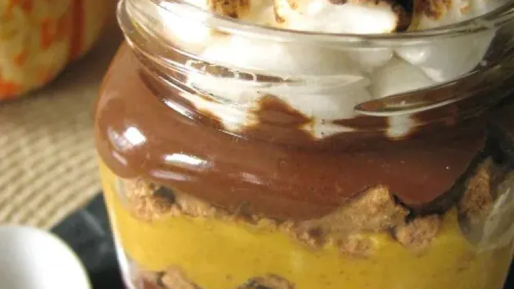 Pumpkin S’mores Pudding in a Jar