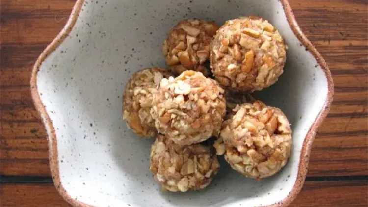 Apple Crisp Truffles