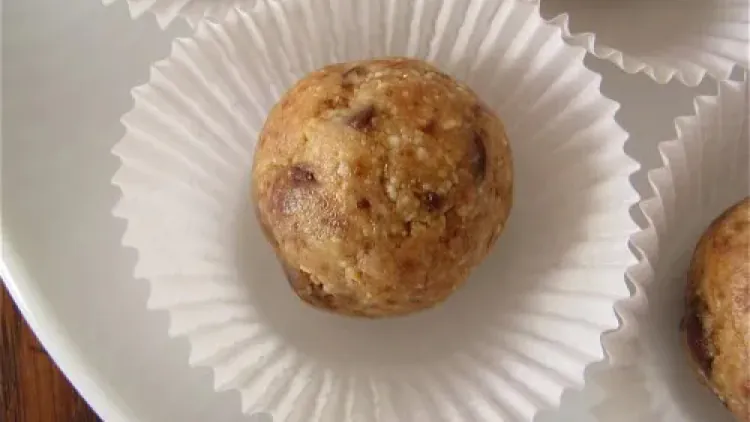 Peanut Butter Chocolate Chip Cookie Dough “Truffles”